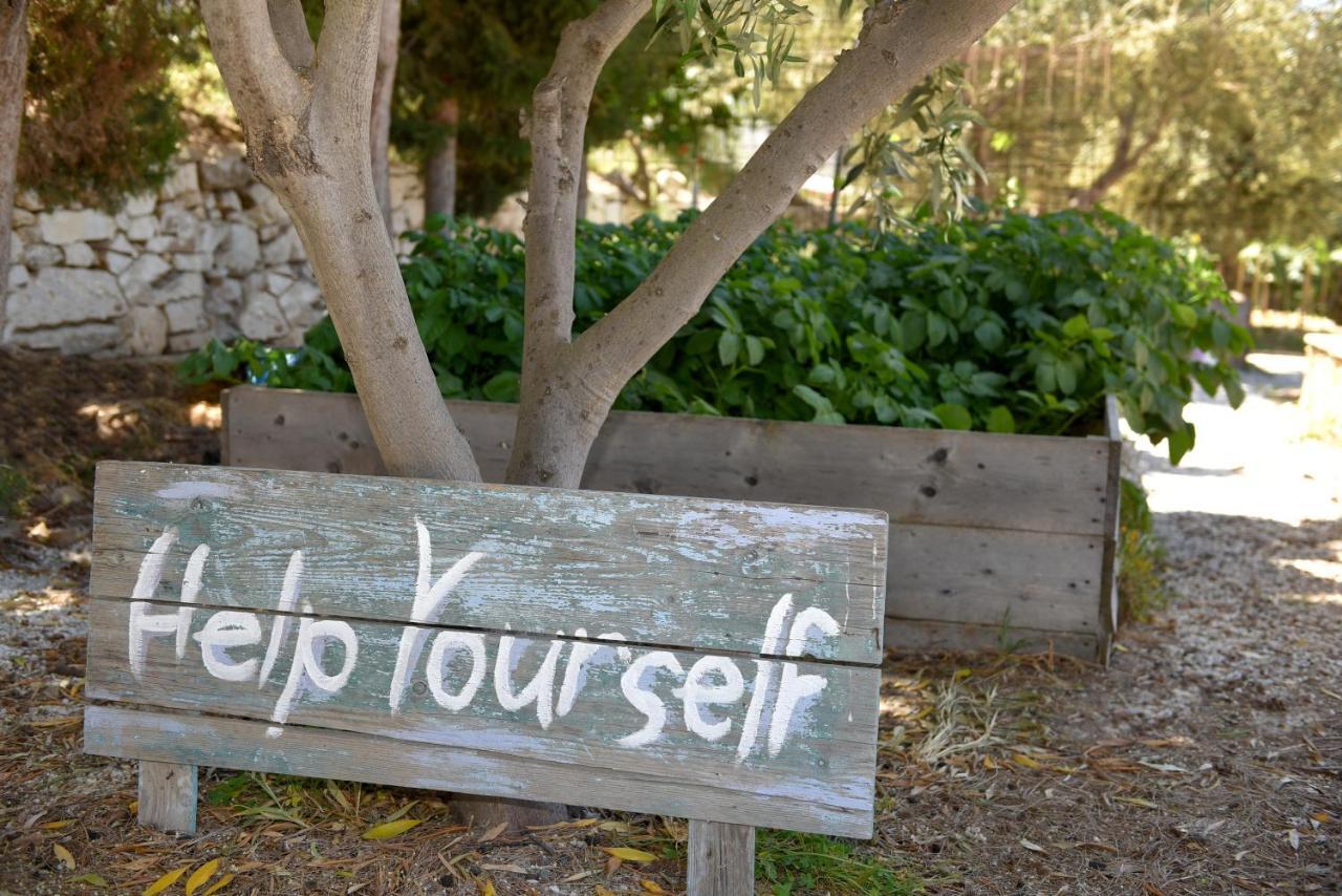 Posidhonía Good Life Greece Eco Villas מראה חיצוני תמונה